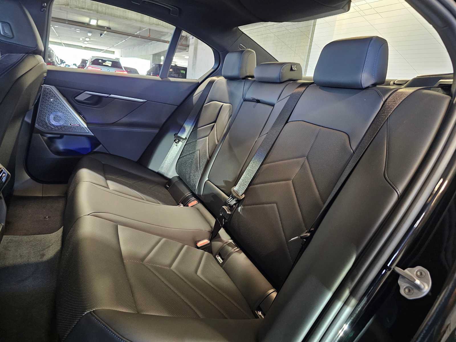 New 2026 BMW i5 M60 AWD/4WD image 27