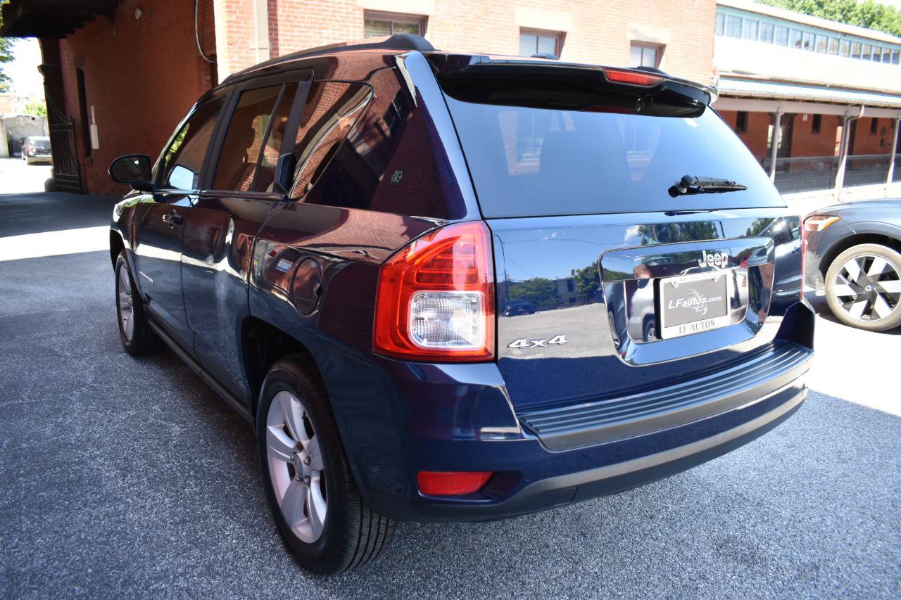 Used 2012 Jeep Compass Sport AWD/4WD image 5