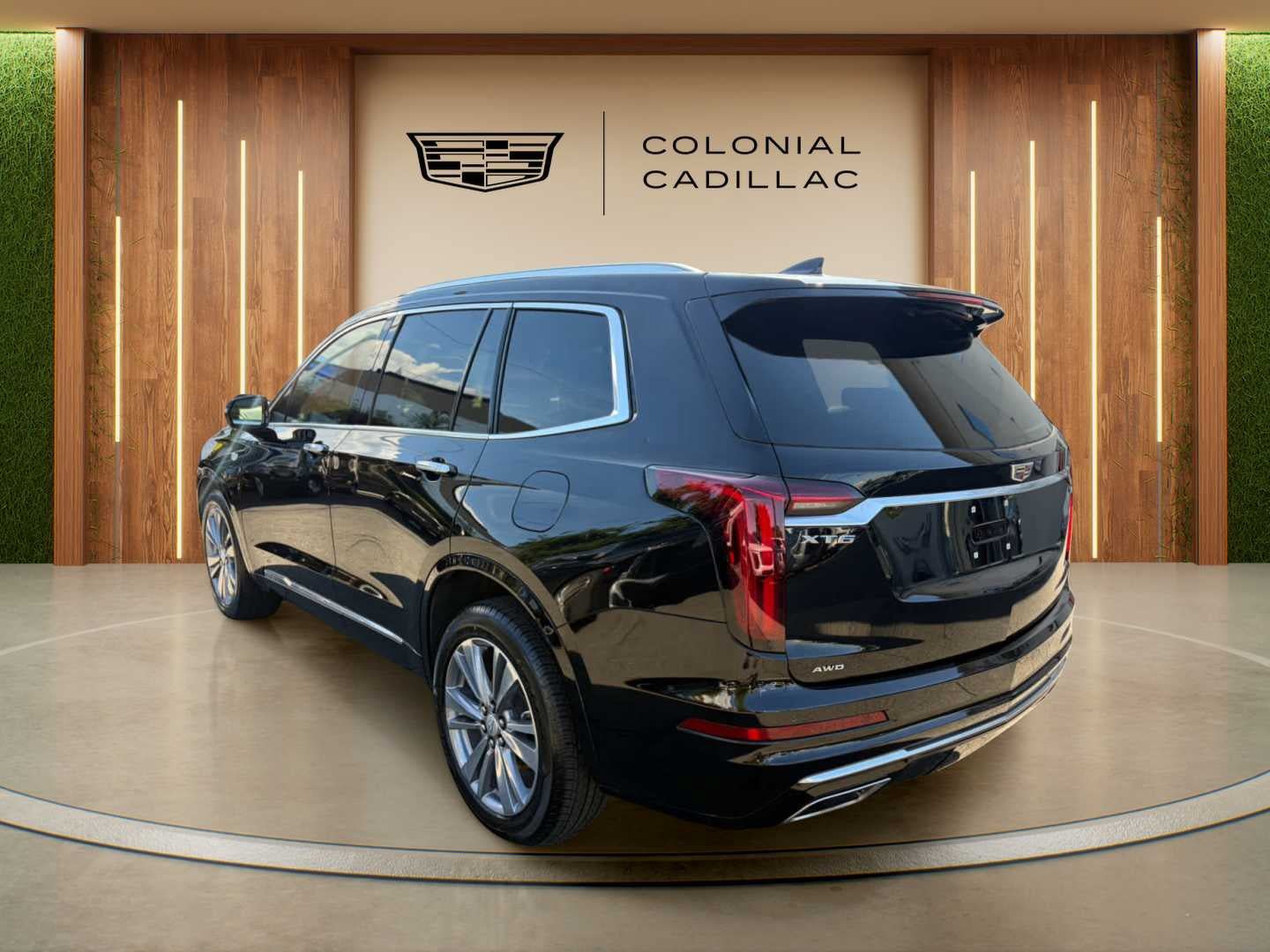 Used 2025 Cadillac XT6 Premium Luxury AWD/4WD image 3