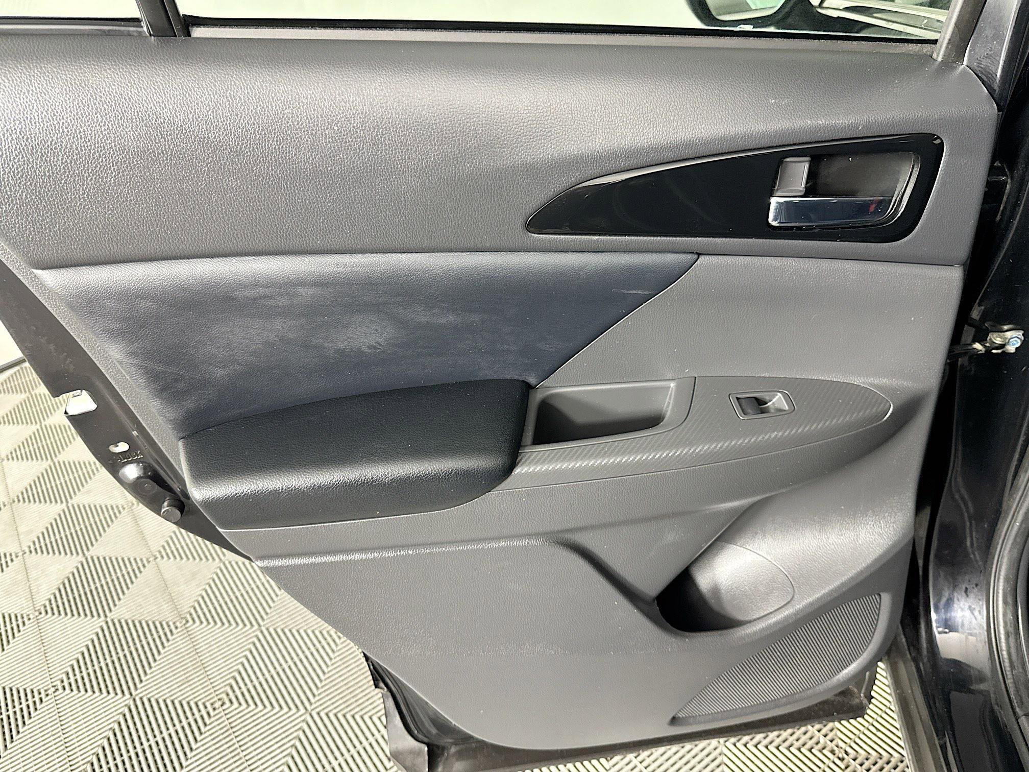 Used 2023 Mitsubishi Eclipse Cross SE image 25