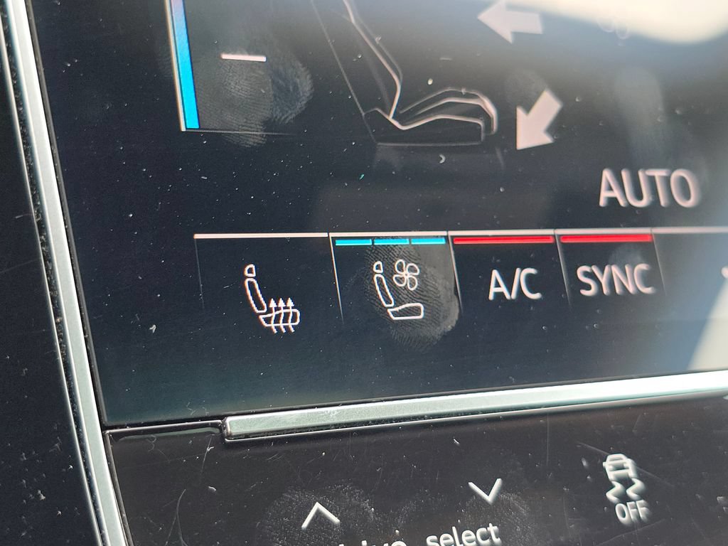 Certified 2023 Audi SQ8 Premium Plus w/ Carbon Optic Package AWD/4WD image 31