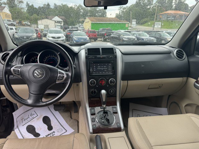 Used 2013 Suzuki Grand Vitara Limited AWD/4WD image 13