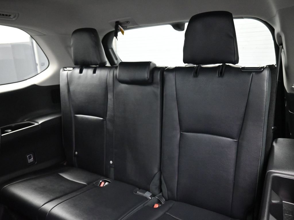 Certified 2026 Toyota Grand Highlander Platinum image 34
