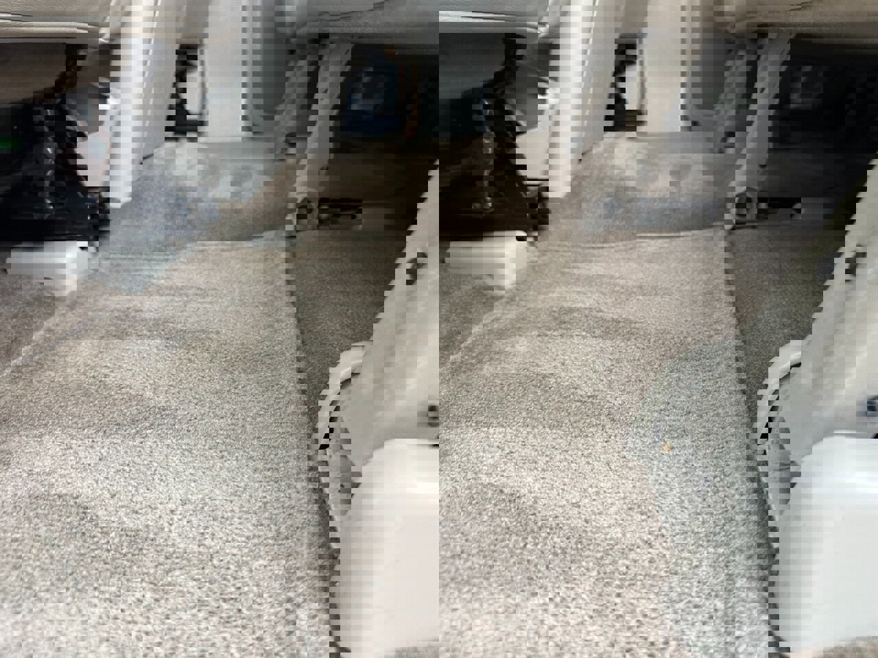 Used 2005 Cadillac Escalade AWD image 32