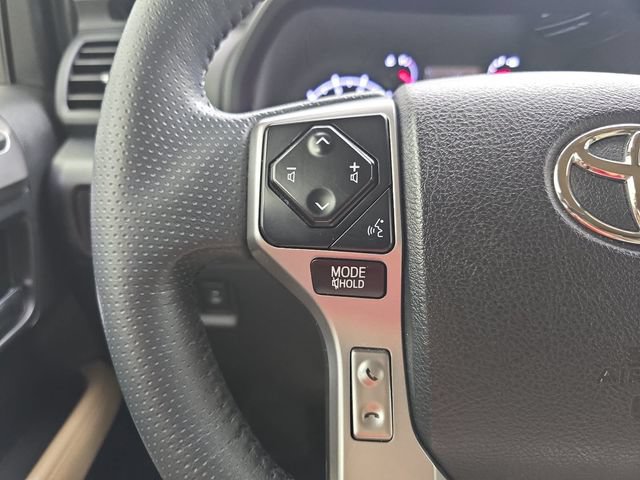 Used 2022 Toyota 4Runner SR5 RWD image 17