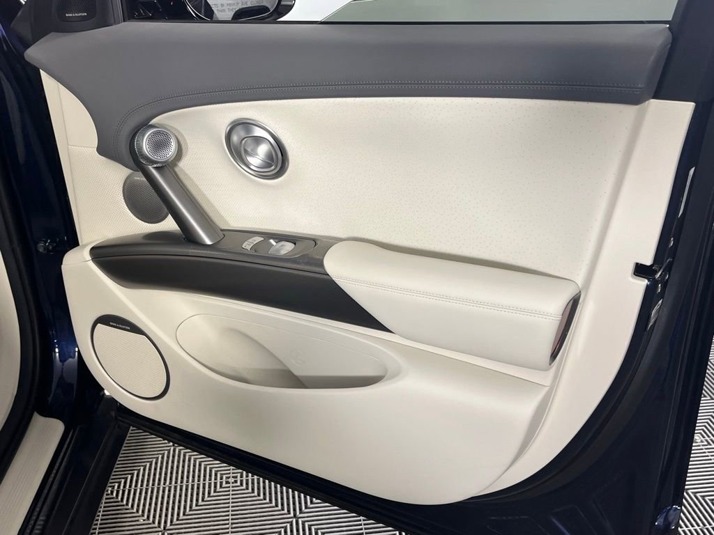 Used 2025 Genesis GV60 Advanced image 38