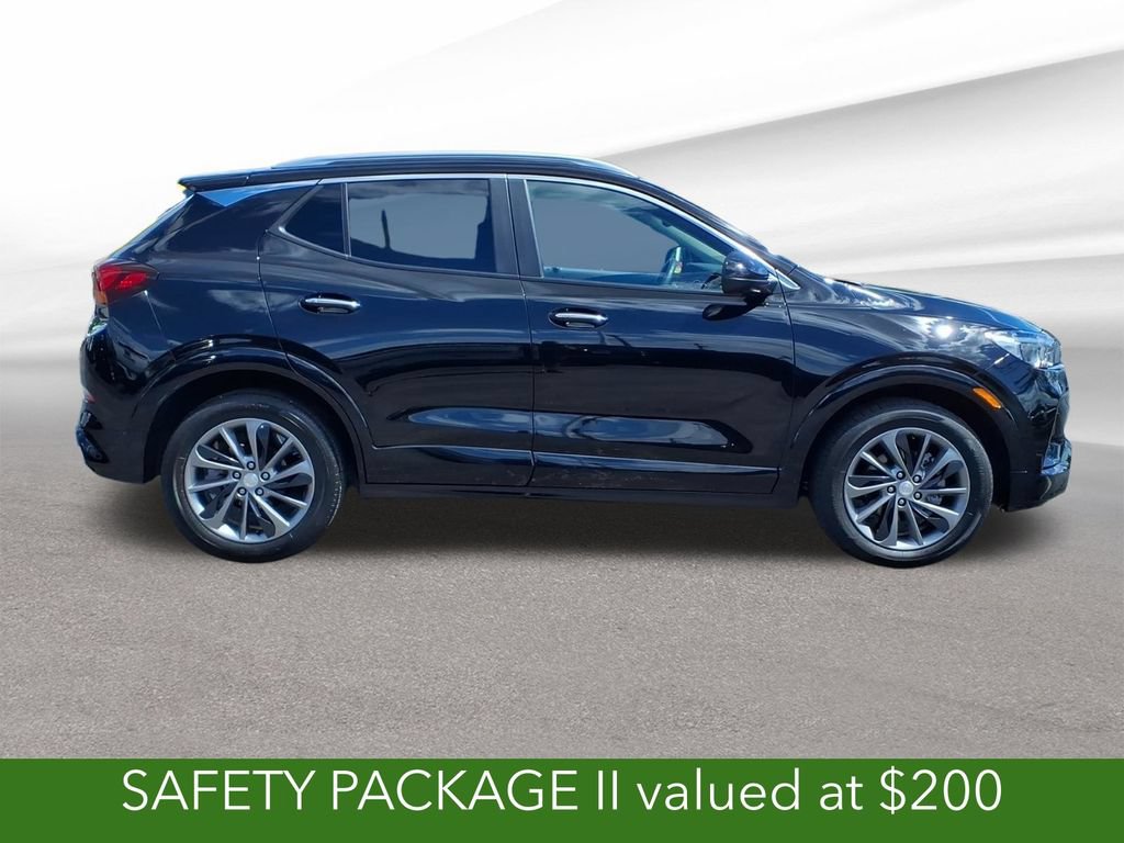 Certified 2023 Buick Encore GX Select w/ Sport Touring Package FWD image 7