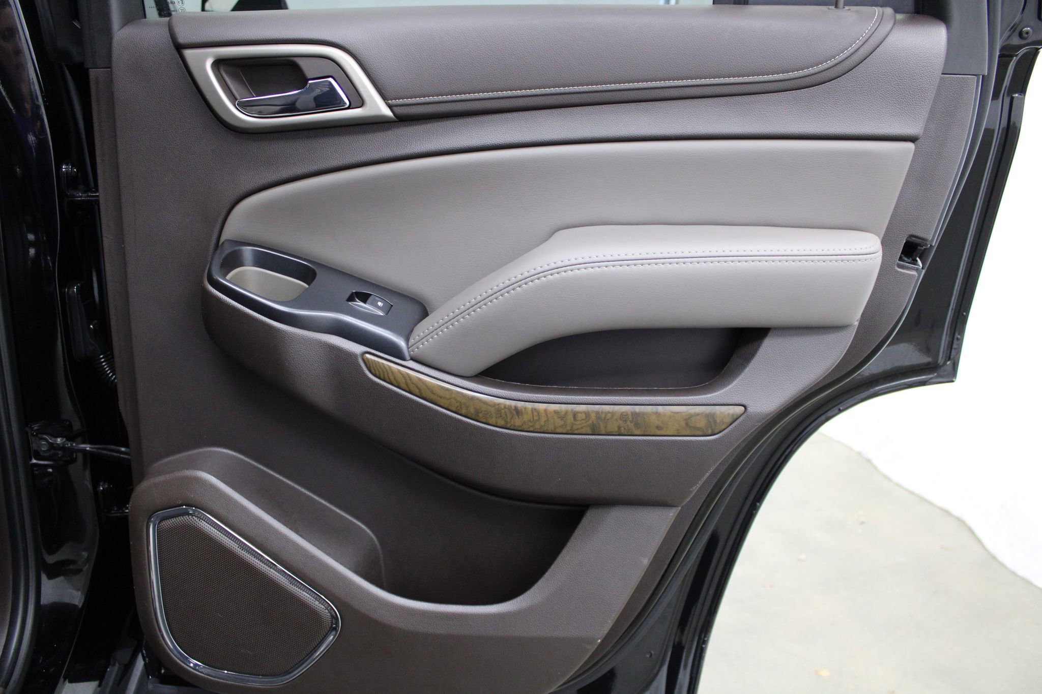 Used 2018 GMC Yukon Denali image 22