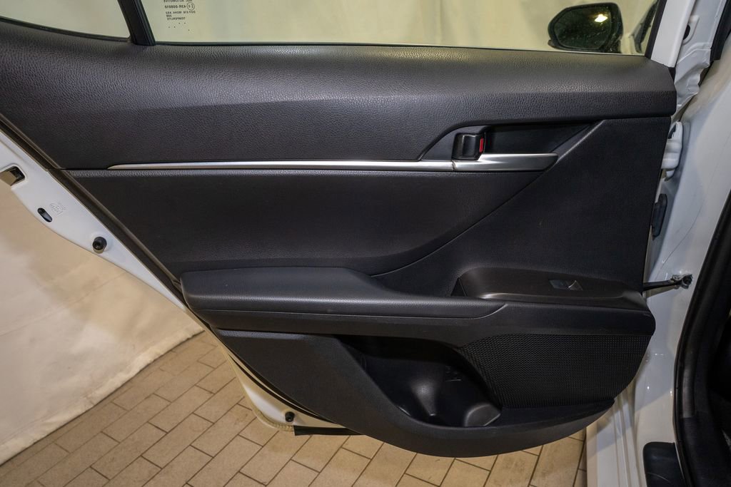 Used 2024 Toyota Camry LE image 8
