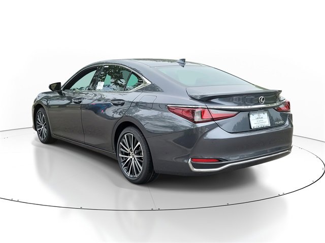 New 2025 Lexus ES 300h w/ Premium Package image 3