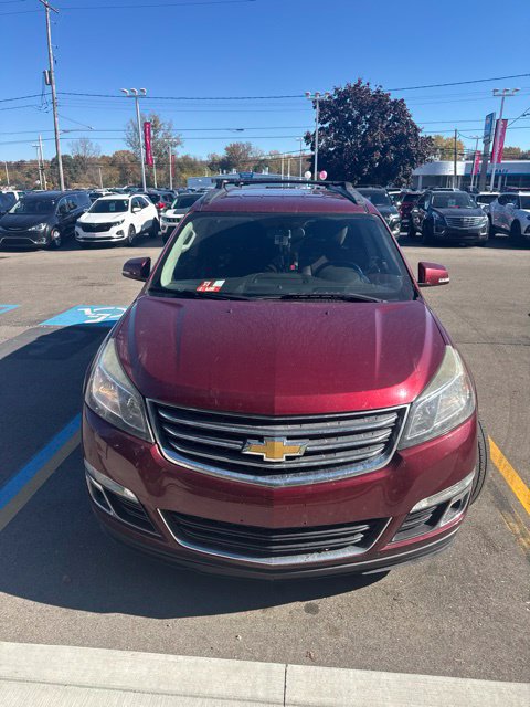 Used 2015 Chevrolet Traverse LT w/ Style and Technology Package AWD/4WD image 2