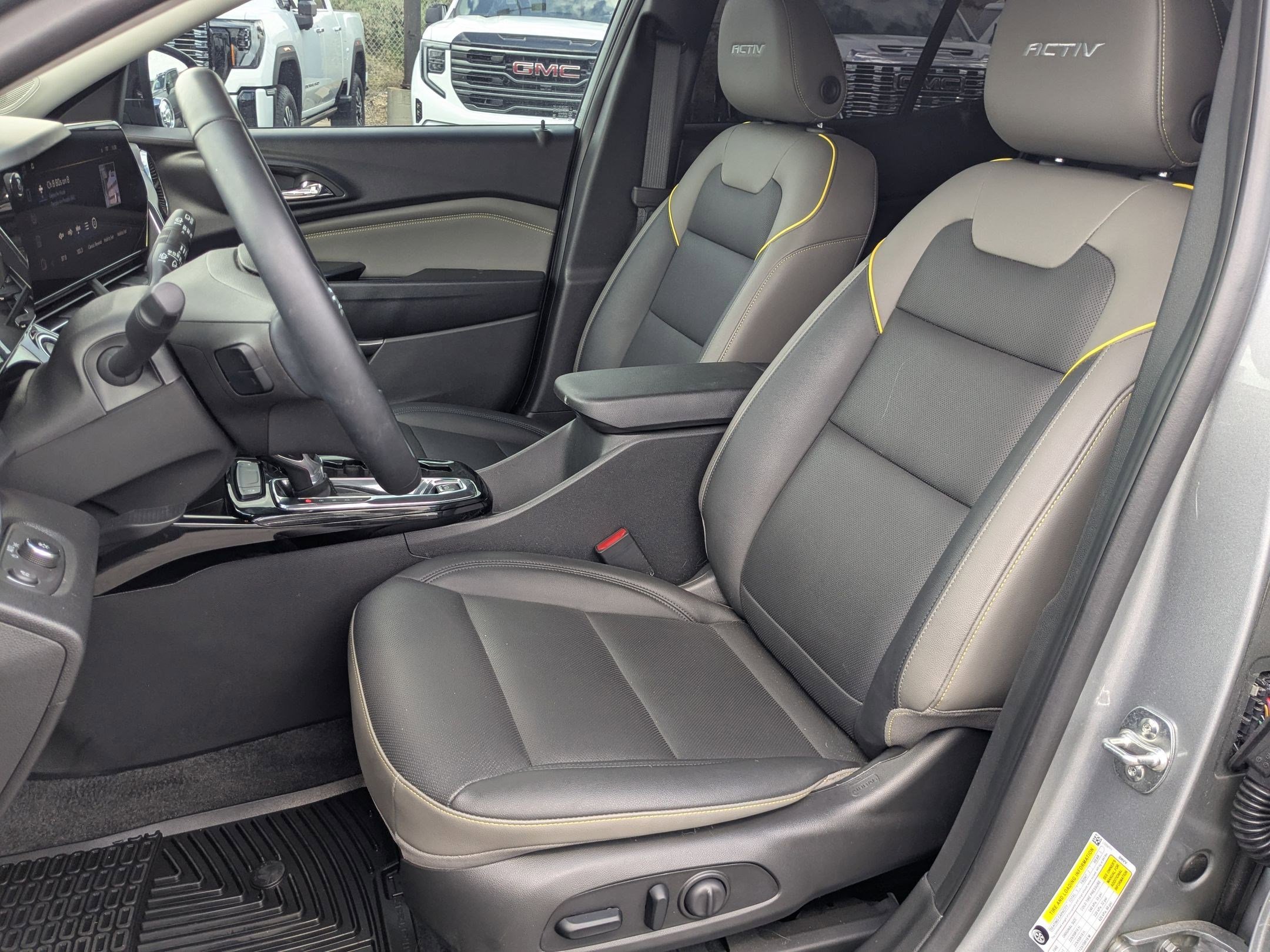 Certified 2025 Chevrolet Trax ACTIV w/ Driver Confidence Package FWD image 25