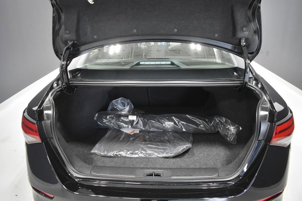 Certified 2025 Nissan Sentra S image 29