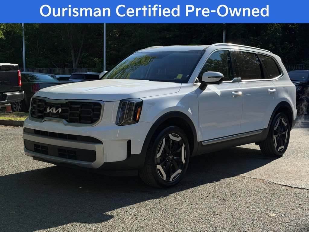 Used 2025 Kia Telluride S FWD image 3