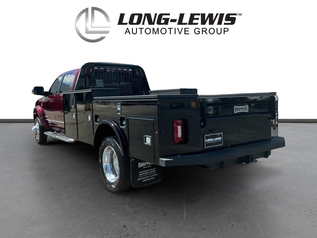 Used 2022 RAM 5500 4x4 Crew Cab image 4