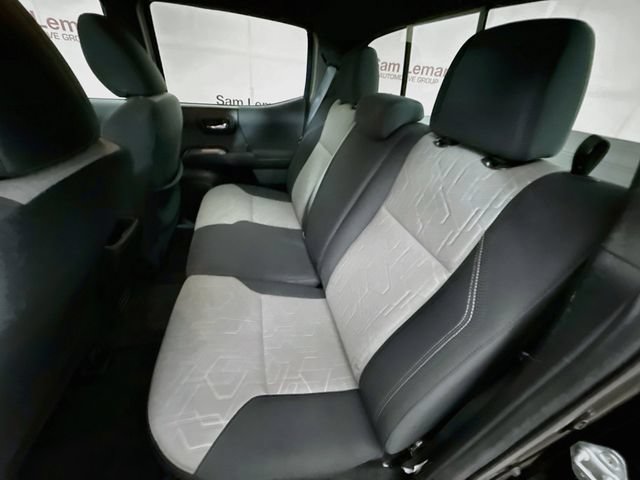Used 2023 Toyota Tacoma TRD Off-Road w/ Advanced Technology Package AWD/4WD image 23