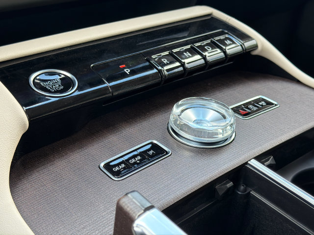 New 2027 Lincoln Navigator L Reserve AWD/4WD image 30