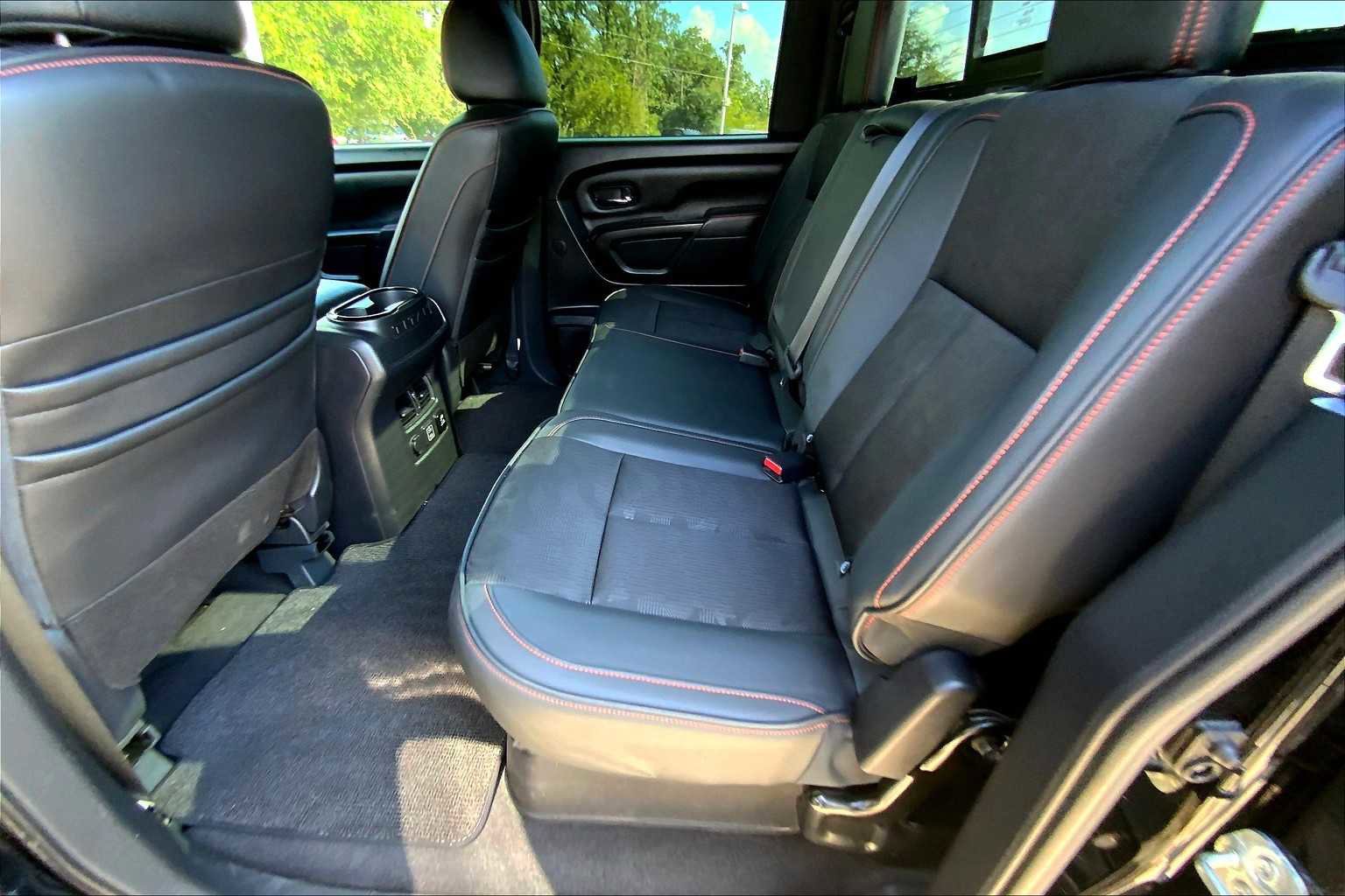 Used 2021 Nissan Titan PRO-4X w/ Pro-4x Utility Package image 19
