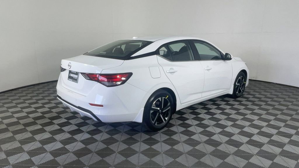 New 2025 Nissan Sentra SV image 4