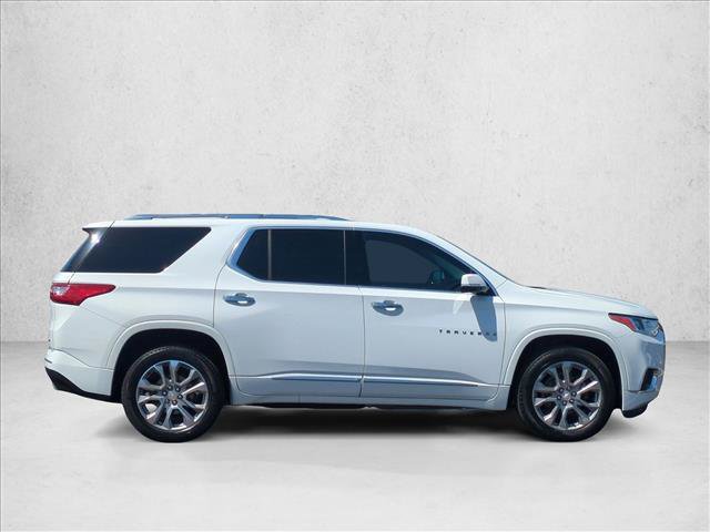 Used 2019 Chevrolet Traverse Premier w/ Driver Confidence II Package FWD image 4
