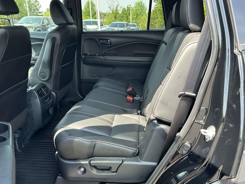 Certified 2022 Honda Pilot TrailSport image 11