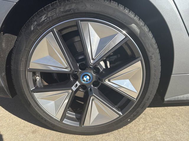 Certified 2024 BMW i4 xDrive40i w/ Premium Package image 25