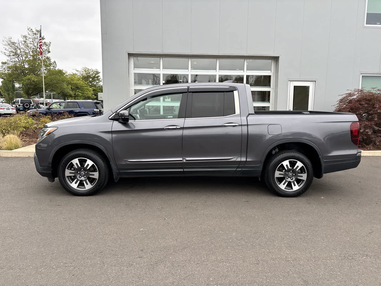 Used 2018 Honda Ridgeline RTL-E image 2