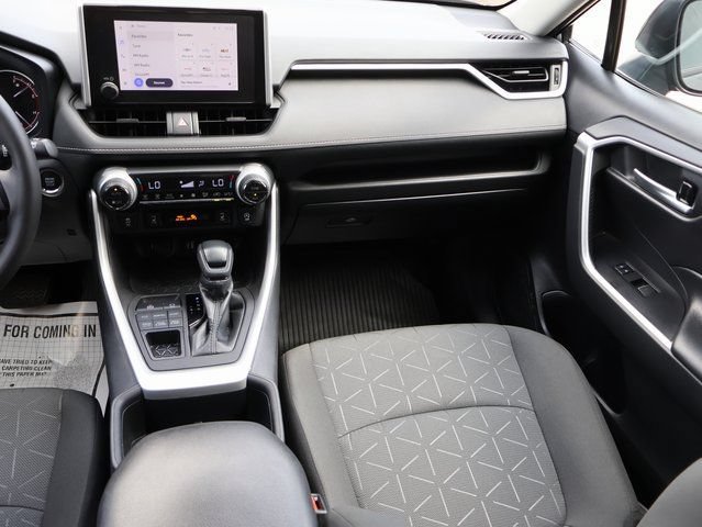 Used 2023 Toyota RAV4 XLE w/ Convenience Package AWD/4WD image 17