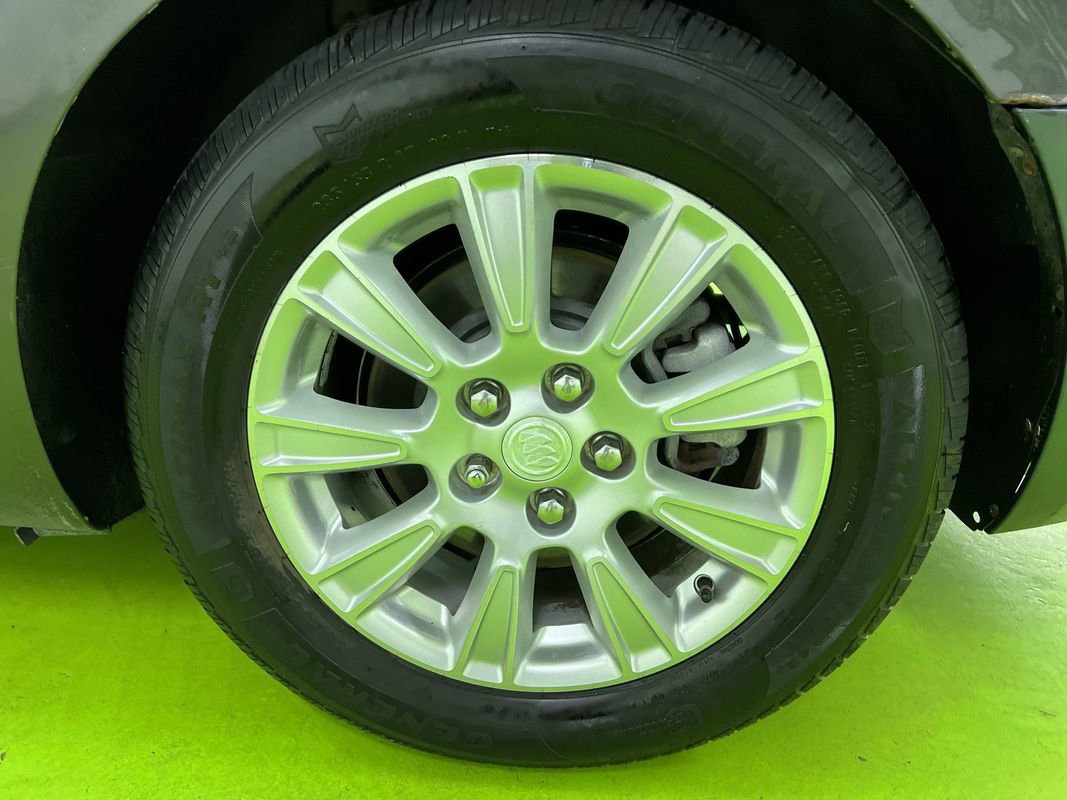 Used 2013 Buick LaCrosse FWD image 14