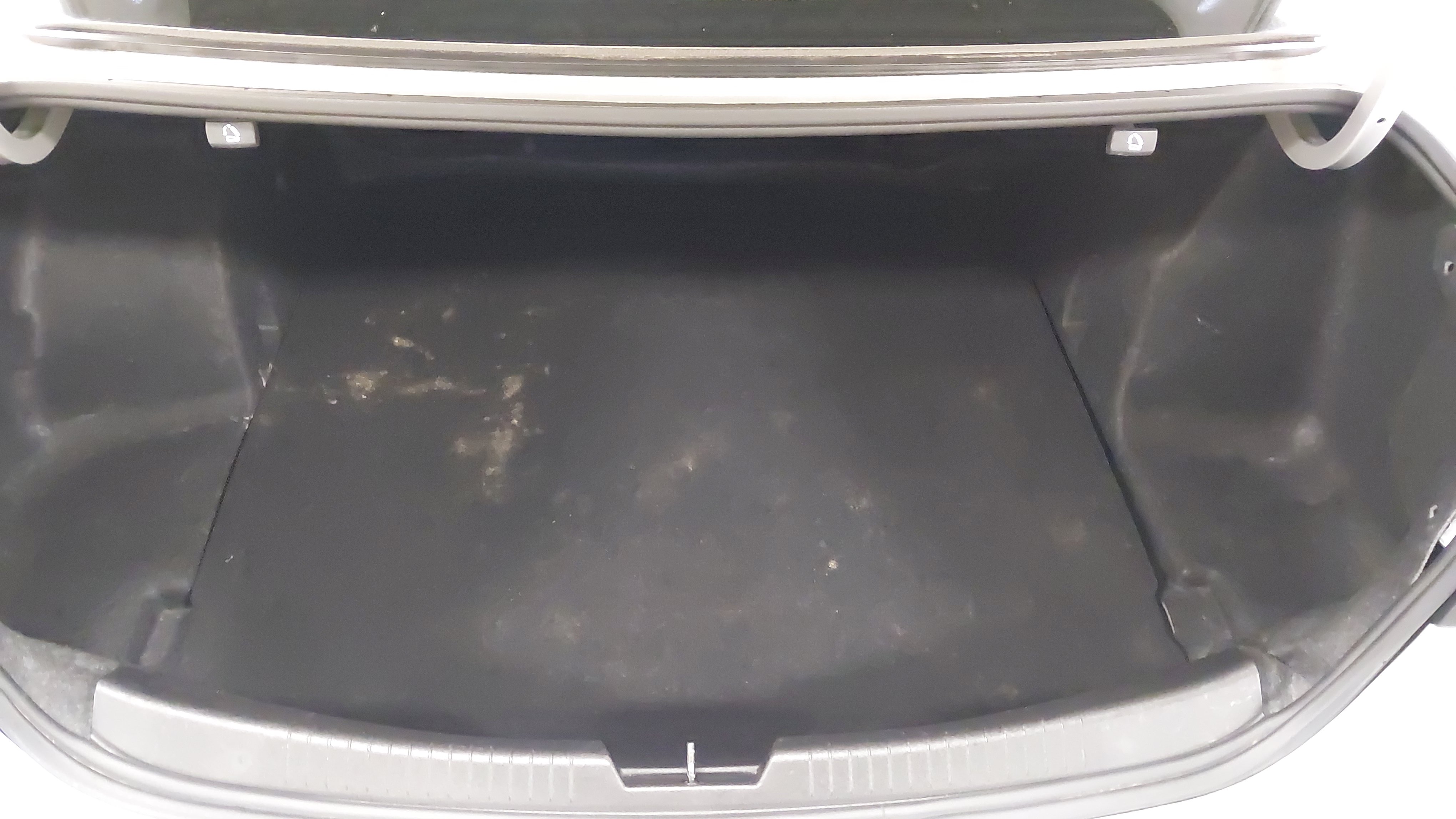 Used 2017 Chevrolet Malibu LT FWD image 27