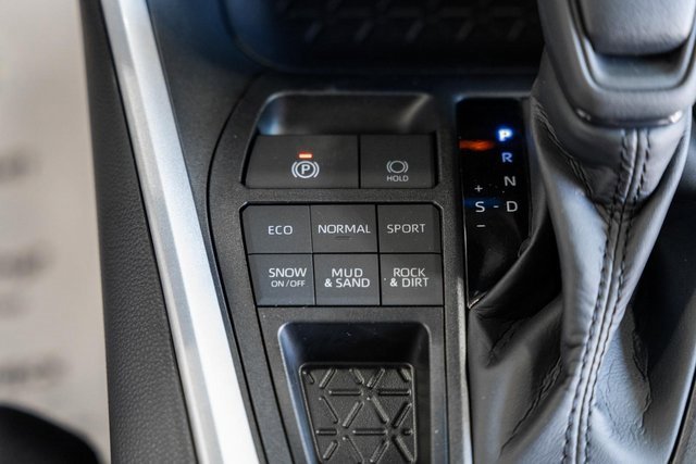 New 2025 Toyota RAV4 XLE image 22