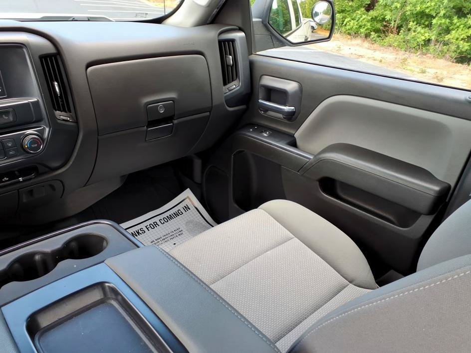 Used 2019 Chevrolet Silverado 1500 W/T RWD image 24
