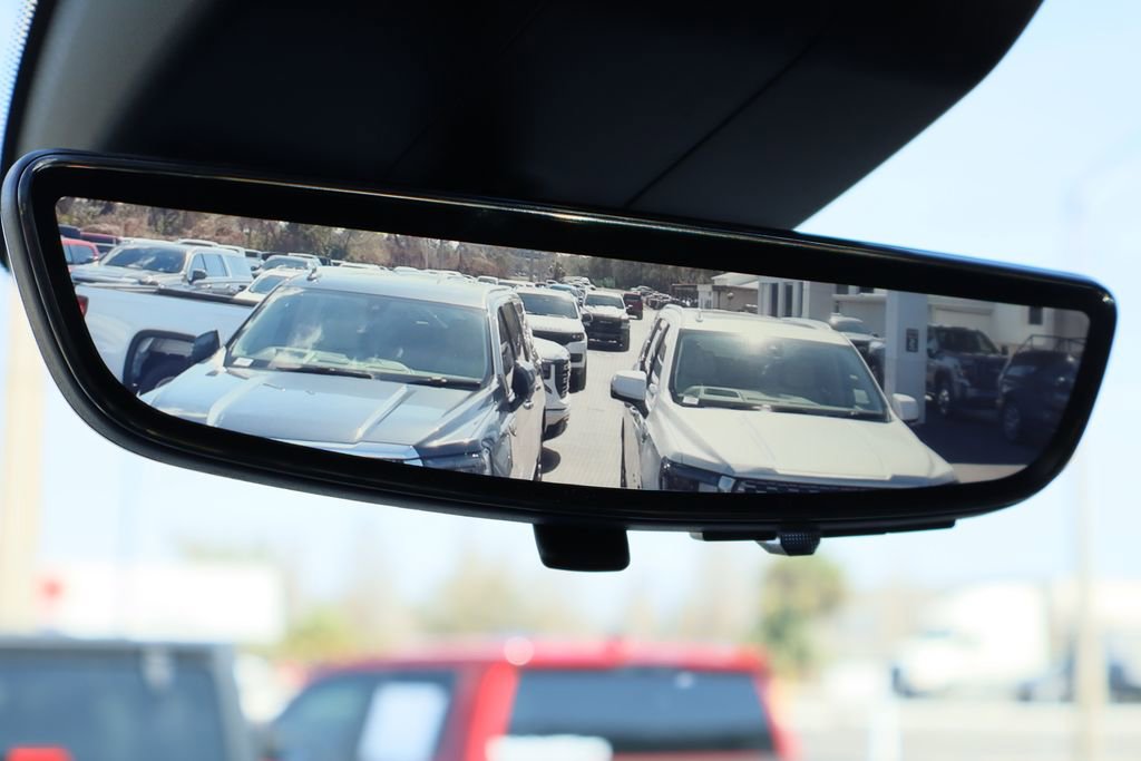 Certified 2024 GMC Sierra 2500 AT4X w/ AT4X AEV Edition image 15