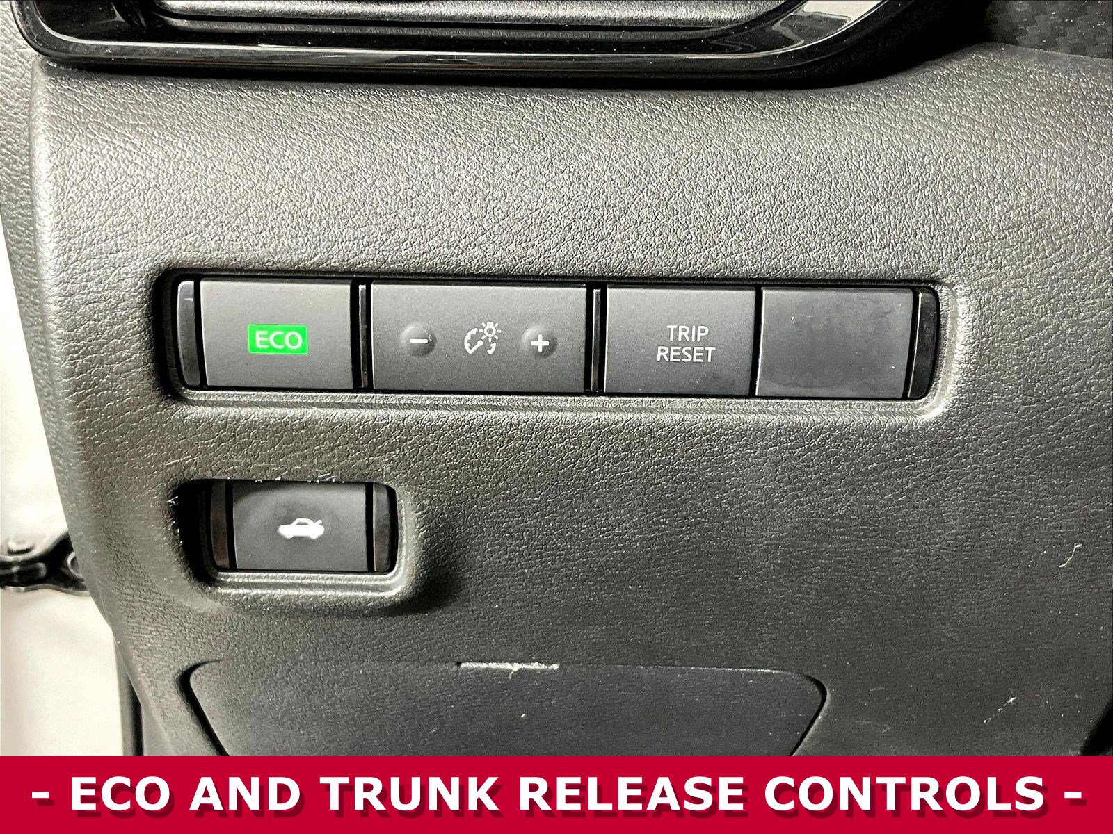 Used 2021 Nissan Sentra SV FWD image 36