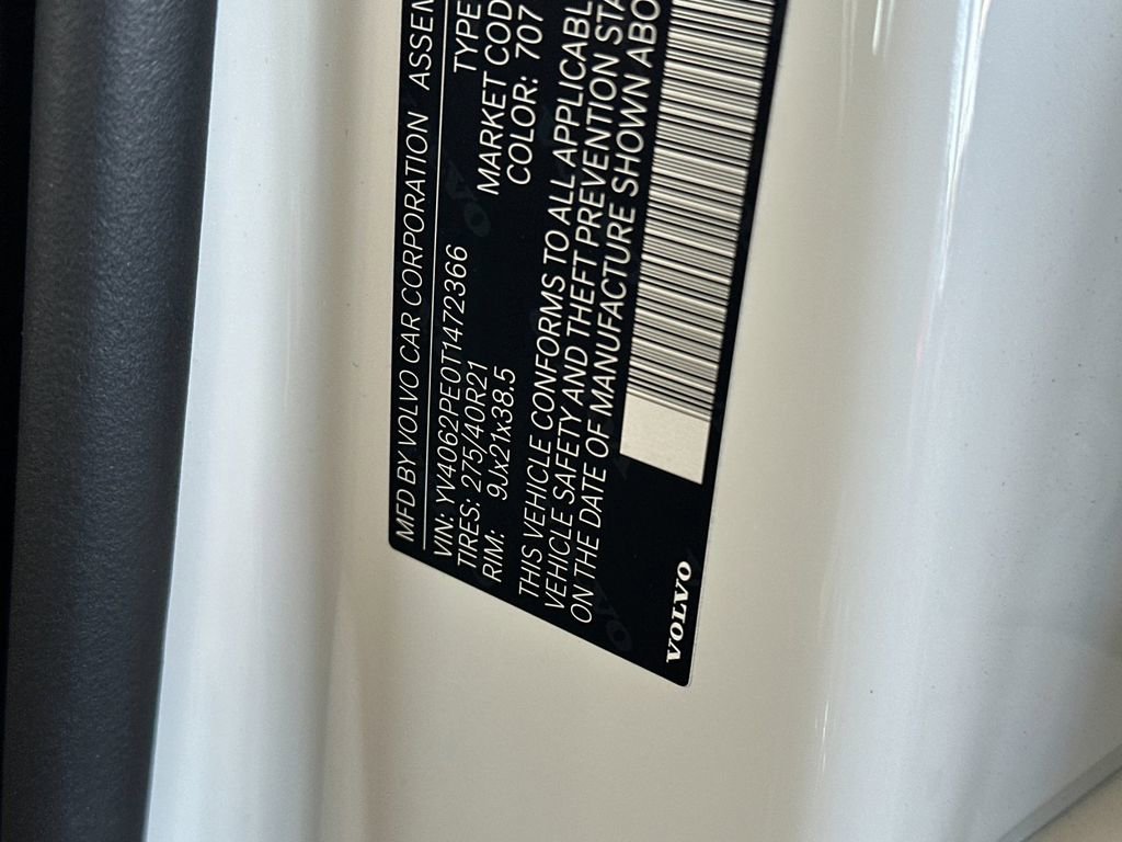 New 2026 Volvo XC90 B6 Plus w/ Protection Package Premier image 29