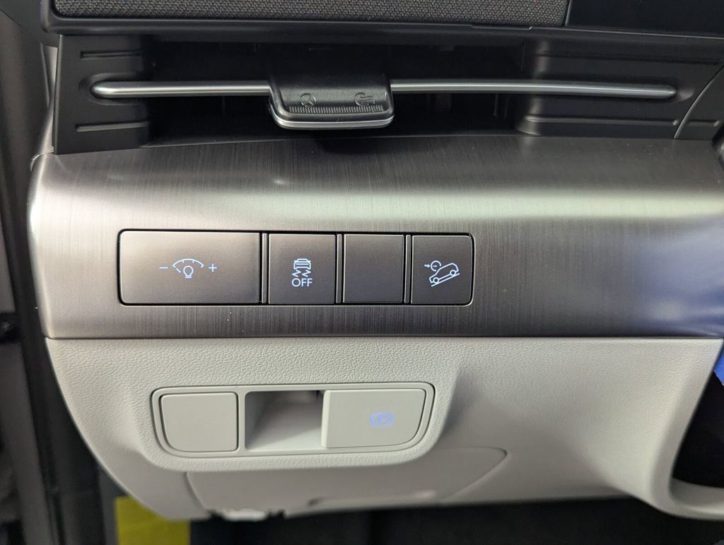 New 2026 Hyundai Kona SEL Sport FWD image 13