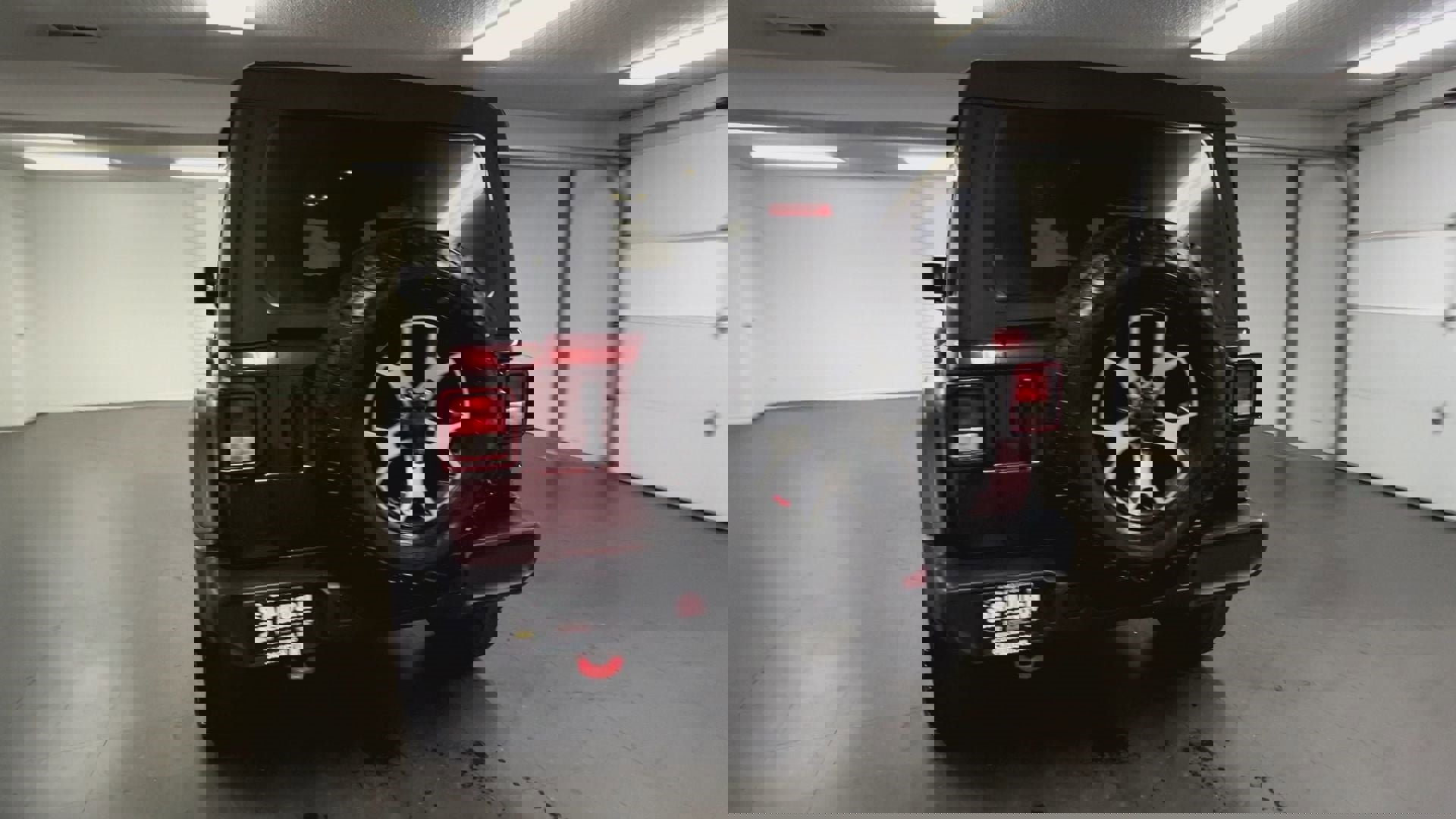 Used 2022 Jeep Wrangler Unlimited Rubicon w/ Cold Weather Group image 42