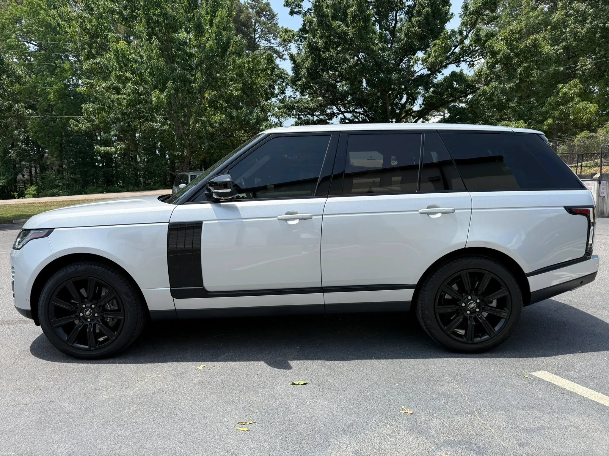Used 2021 Land Rover Range Rover Westminster Edition AWD/4WD image 9