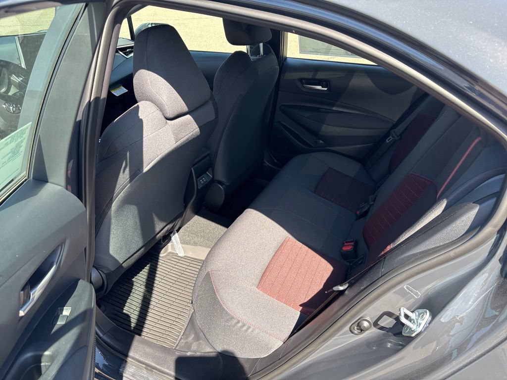 Certified 2026 Toyota Corolla SE w/ SE Package FWD image 15