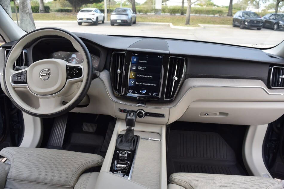 Used 2018 Volvo XC60 T5 Inscription w/ Luxury Seat Package image 56