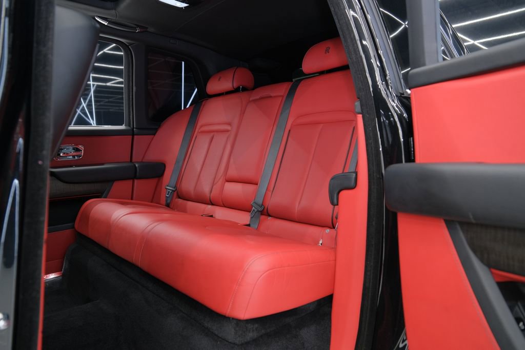 Used 2019 Rolls-Royce Cullinan AWD/4WD image 17