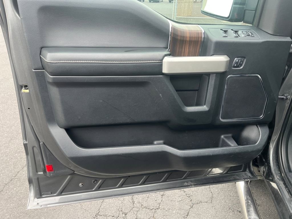 Used 2016 Ford F150 Lariat w/ Max Trailer Tow Package image 11