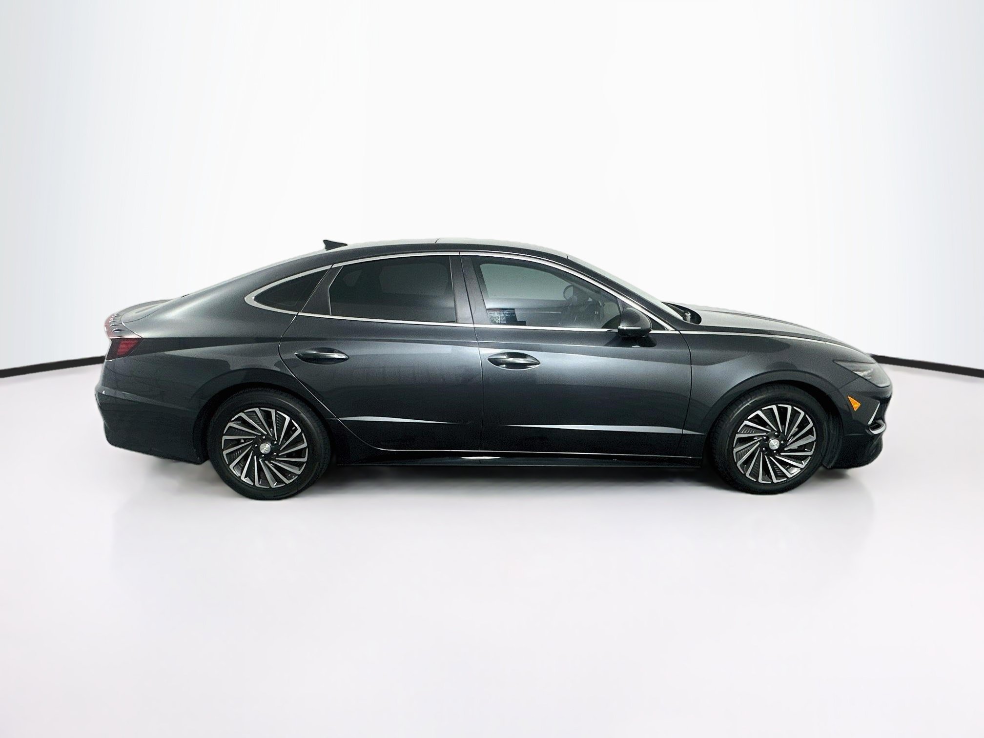 Used 2022 Hyundai Sonata Limited FWD image 10