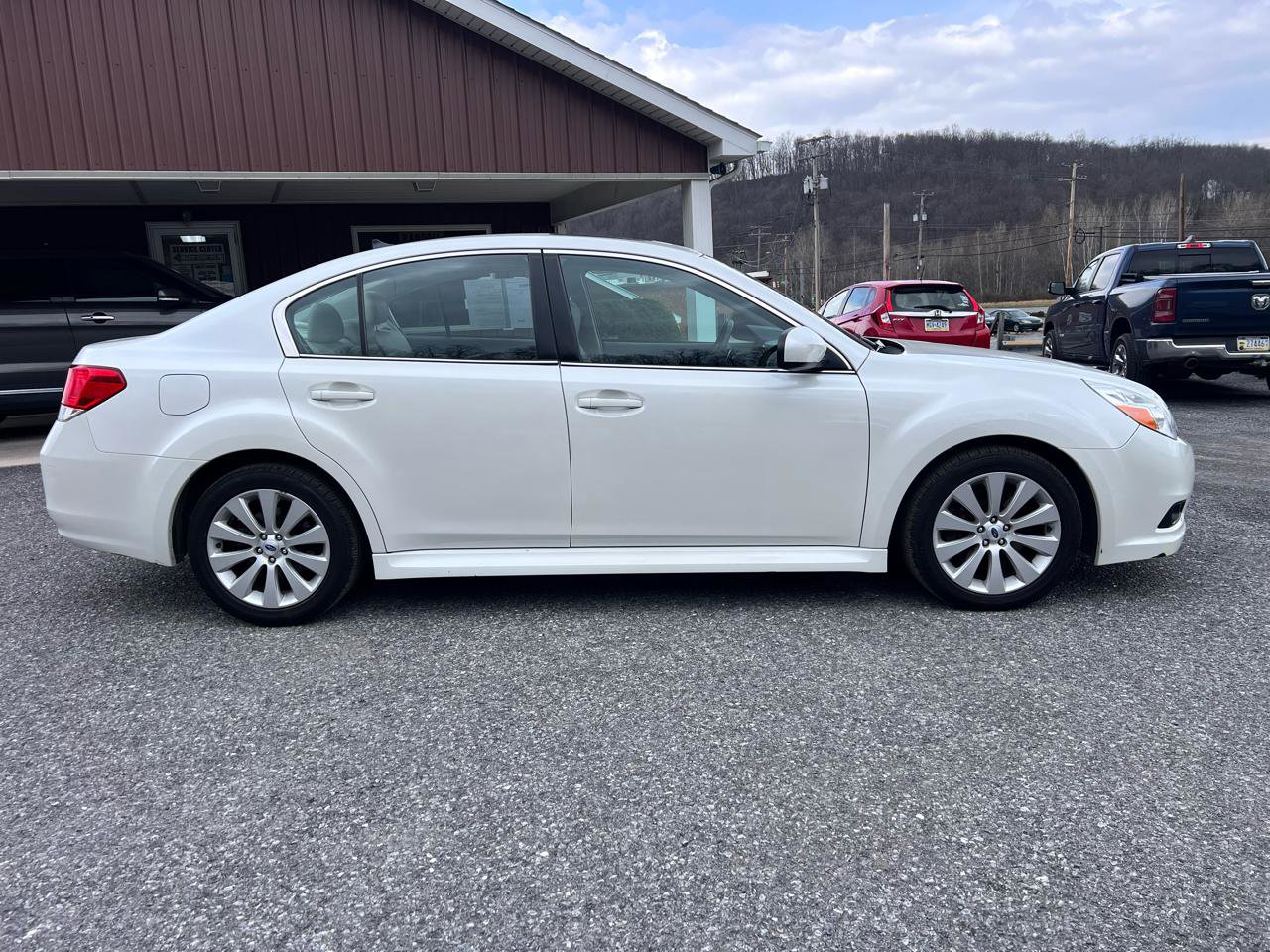 Used 2012 Subaru Legacy 3.6R Limited image 8