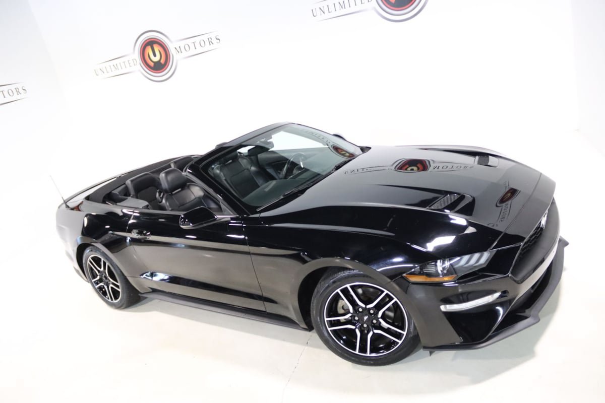 Used 2019 Ford Mustang Premium RWD image 59