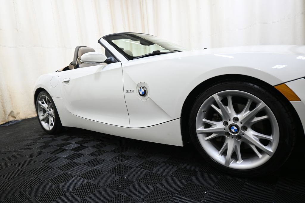 Used 2008 BMW Z4 3.0i RWD image 13
