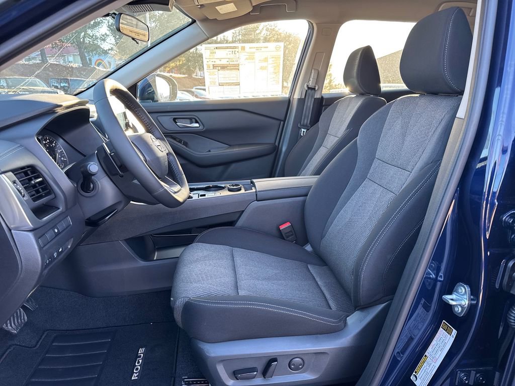 New 2026 Nissan Rogue SV w/ Cold Weather Package image 10