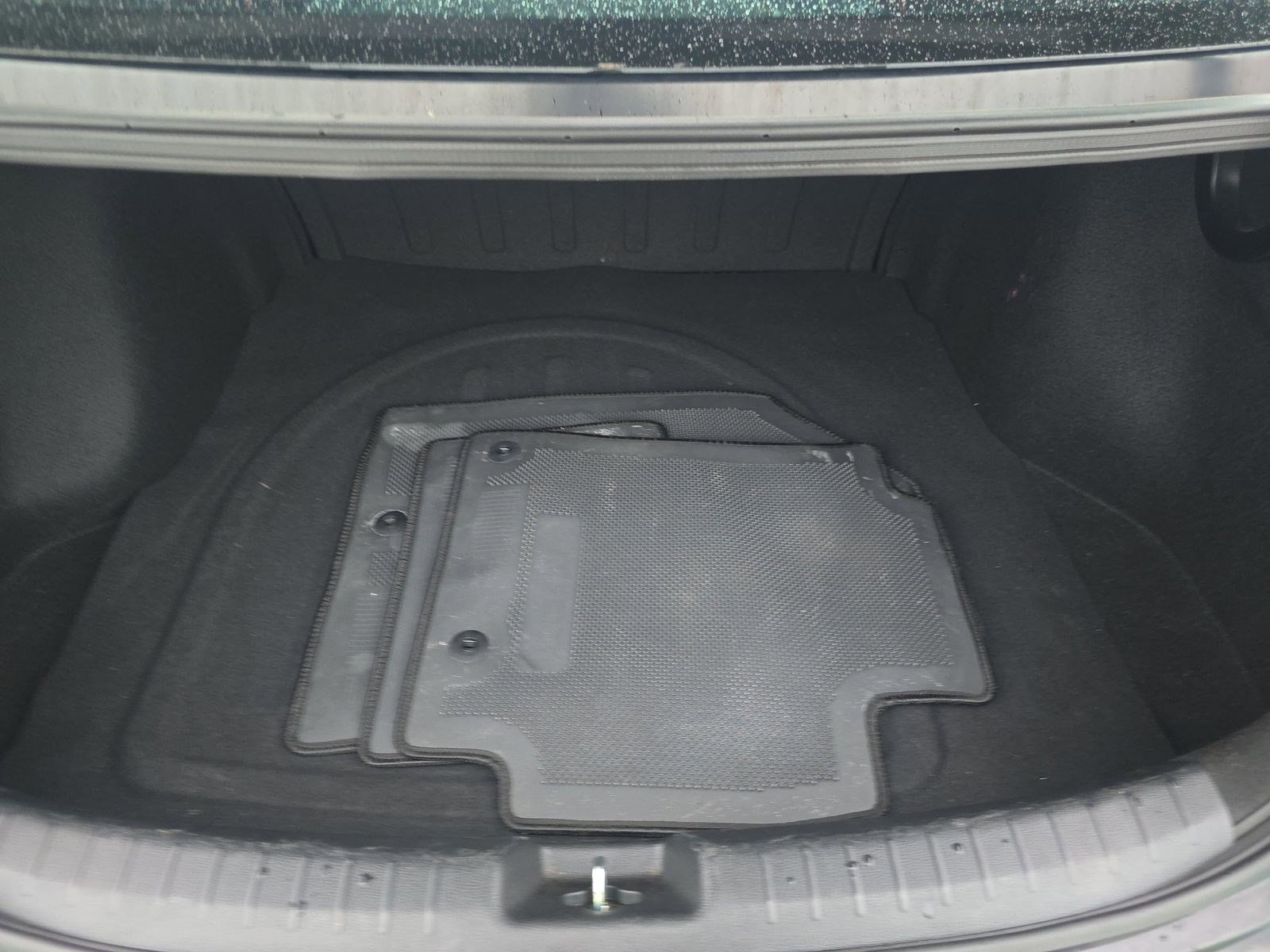 Used 2024 Kia Forte LX image 15