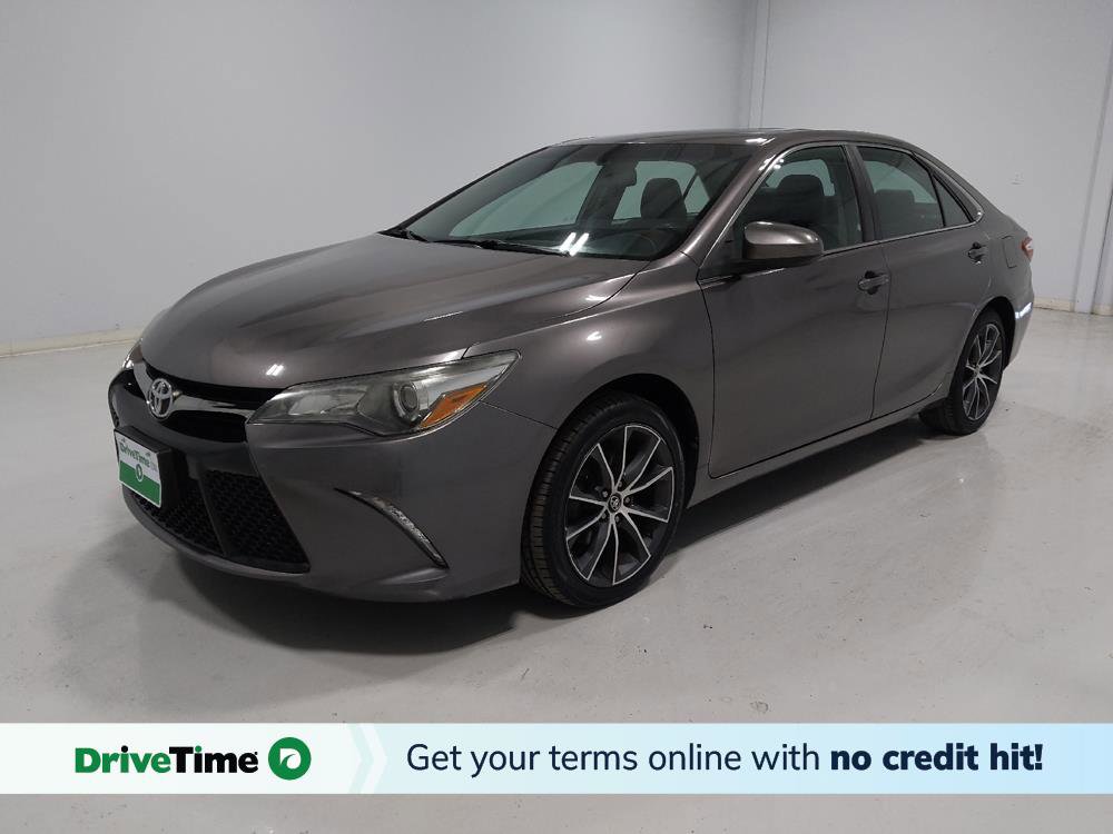Used 2017 Toyota Camry XSE w/ Moonroof Package image 1