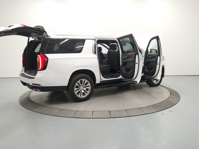 Used 2025 GMC Yukon XL Denali AWD/4WD image 16
